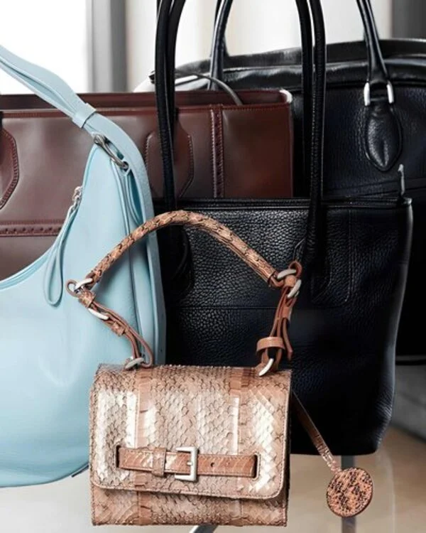 Premium Quality Leather Bag By Manufacturing Company