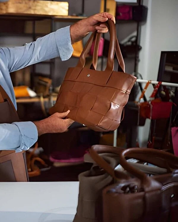 Private Label Leather tote bag Manufactured By Vixen Leather