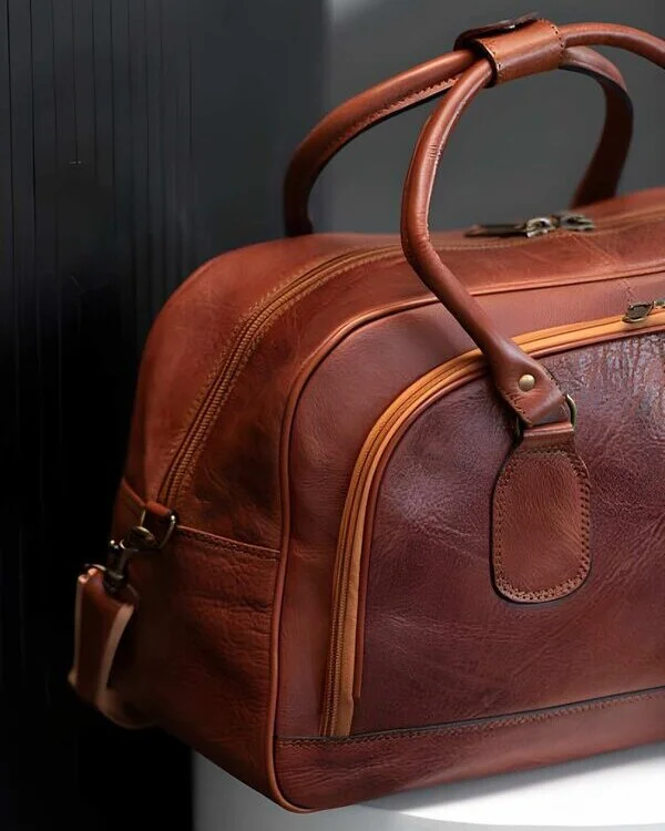 Weekend Leather Duffle Bag Manufactured in High Quality Leather By Our Factory