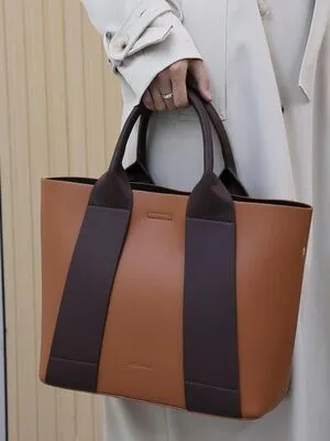 Women’s fashion Custom leather tote bag By Vixen Leather